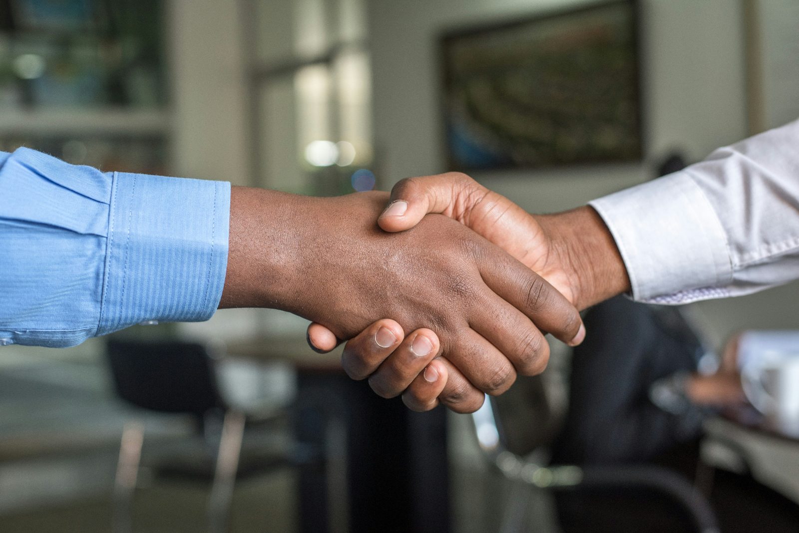 Closing : définition, techniques et comment conclure sans forcer